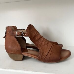 Miz Mooz Corra Women’s Sandals Brown Leather  Size 42 US 10.5